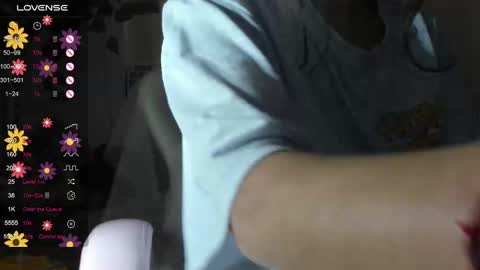 Snapshot of lizzy_kawuaii chatting on January 26, 2025, 1:41 am lizzy online show from January 26, 2025, 1:41 am