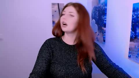 Lizzy3 online show from September 24, 2025, 7:06 pm