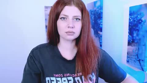 Lizzy3 online show from October 21, 2025, 12:17 pm