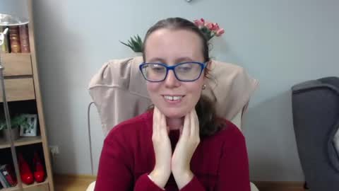 Lizzy online show from May 14, 2026, 5:14 am