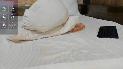 Snapshot of lizzyvixxx chatting on February 1, 2025, 5:37 pm lizzyvixxx online show from February 1, 2025, 5:37 pm