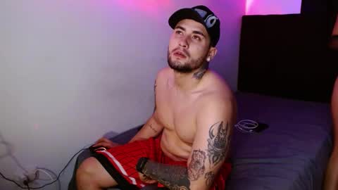 Snapshot of lliamm_2 chatting on December 21, 2025, 7:15 am lliamm 2 online show from December 21, 2025, 7:15 am