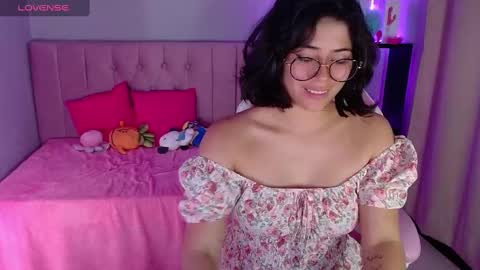 Snapshot of loaluxury chatting on January 24, 2025, 2:18 am Pamela online show from January 24, 2025, 2:18 am