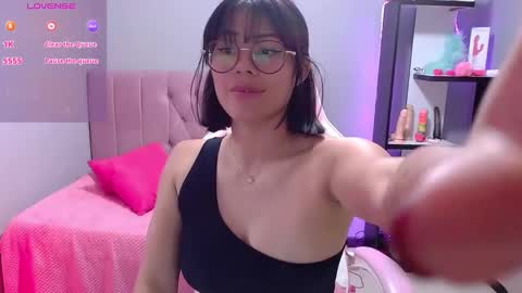 Snapshot of loaluxury chatting on February 9, 2025, 12:17 am Pamela online show from February 9, 2025, 12:17 am