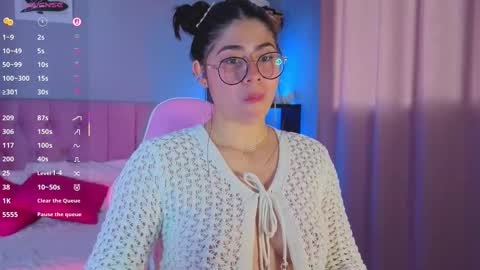 Snapshot of loaluxury chatting on October 7, 2025, 6:16 pm Pamela online show from October 7, 2025, 6:16 pm