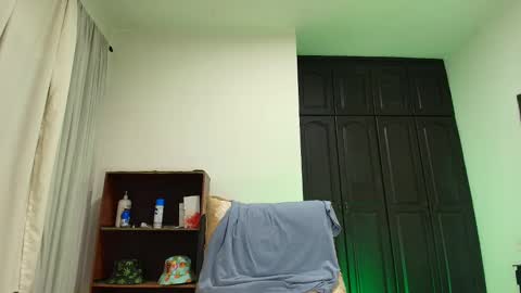 edwin online show from January 19, 2025, 1:53 am