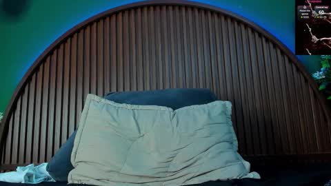 Snapshot of logan_griffin chatting on November 28, 2025, 7:00 am logan_griffin online show from November 28, 2025, 7:00 am