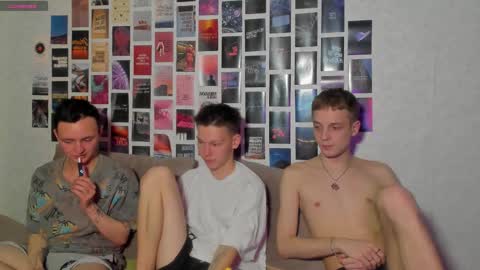 Snapshot of logan_mett chatting on October 2, 2025, 9:11 pm Logan online show from October 2, 2025, 9:11 pm