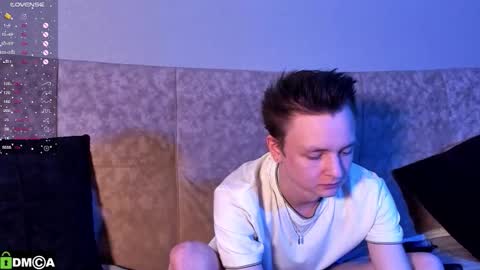 Snapshot of logan_mett chatting on November 8, 2025, 4:18 pm Logan online show from November 8, 2025, 4:18 pm