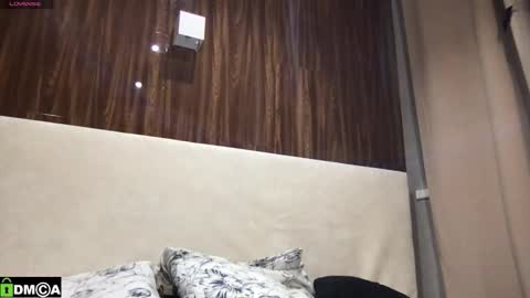 Snapshot of logan_mett chatting on November 19, 2025, 4:40 pm Logan online show from November 19, 2025, 4:40 pm