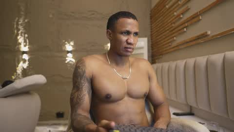 logan_varela online show from March 20, 2026, 2:11 pm