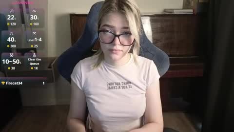 Logan and Katana online show from May 28, 2026, 4:26 pm