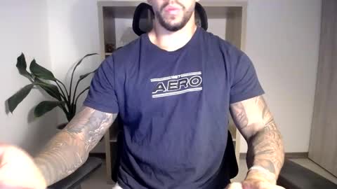 Snapshot of loganhod chatting on May 24, 2026, 6:40 am Logan Wolfp online show from May 24, 2026, 6:40 am