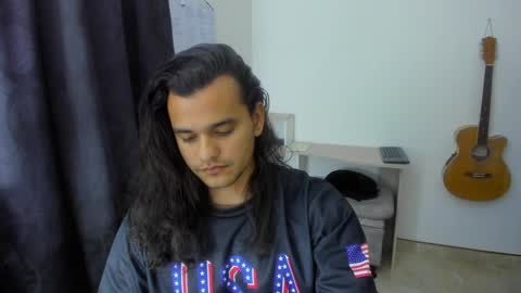 Snapshot of loganhot22 chatting on February 9, 2025, 3:22 am Logan online show from February 9, 2025, 3:22 am