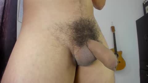 Snapshot of loganhot22 chatting on February 17, 2025, 8:15 pm Logan online show from February 17, 2025, 8:15 pm