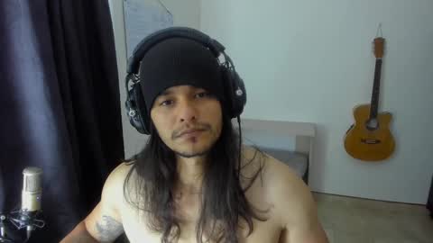 Snapshot of loganhot22 chatting on March 3, 2025, 12:37 am Logan online show from March 3, 2025, 12:37 am