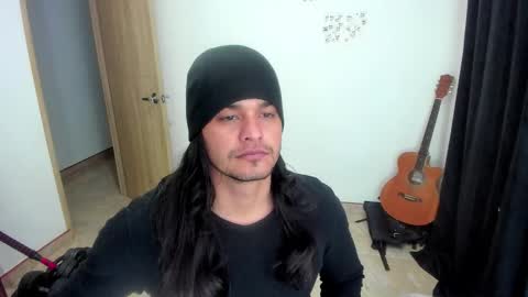 Snapshot of loganhot22 chatting on February 12, 2026, 4:51 am Logan online show from February 12, 2026, 4:51 am