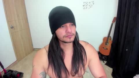 Snapshot of loganhot22 chatting on February 21, 2026, 5:19 am Logan online show from February 21, 2026, 5:19 am