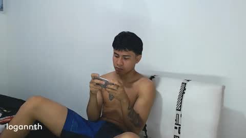 logannthh online show from March 9, 2025, 1:37 pm