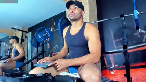 Snapshot of logansimmons chatting on February 19, 2026, 12:23 pm U can call me Logan online show from February 19, 2026, 12:23 pm