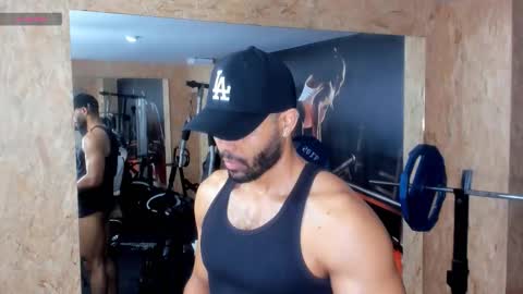 Snapshot of logansimmons chatting on March 14, 2026, 11:43 pm U can call me Logan online show from March 14, 2026, 11:43 pm