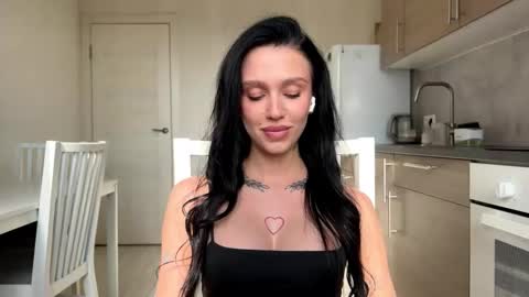 Snapshot of loidawactor chatting on March 24, 2026, 12:21 pm Milla online show from March 24, 2026, 12:21 pm