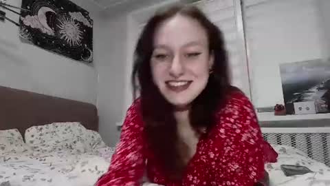 Snapshot of loiselovetto chatting on July 13, 2026, 5:38 pm loiselovetto online show from July 13, 2026, 5:38 pm