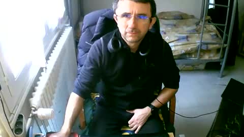 Snapshot of lokoum39 chatting on January 20, 2025, 12:07 pm lokoum39 online show from January 20, 2025, 12:07 pm