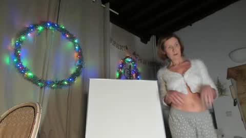 Snapshot of lola_belgium chatting on January 10, 2025, 4:30 pm lola_belgium online show from January 10, 2025, 4:30 pm