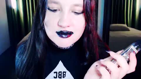 Lola Chi online show from October 13, 2025, 10:32 pm