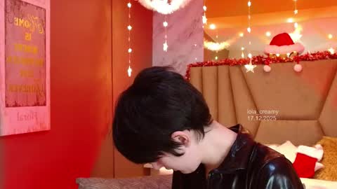 Snapshot of lola_creamy chatting on December 17, 2025, 1:50 pm Lola online show from December 17, 2025, 1:50 pm