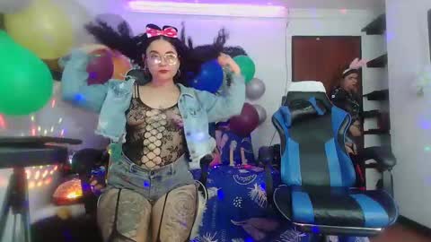 Snapshot of lola_fiery chatting on December 30, 2024, 5:44 pm lola_fiery online show from December 30, 2024, 5:44 pm