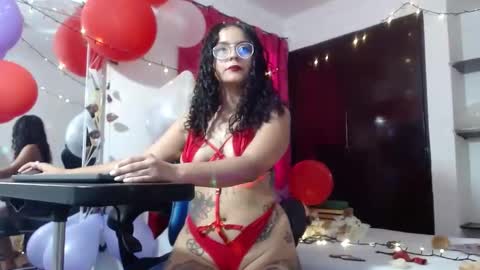 Snapshot of lola_fiery chatting on February 6, 2025, 9:28 pm lola_fiery online show from February 6, 2025, 9:28 pm