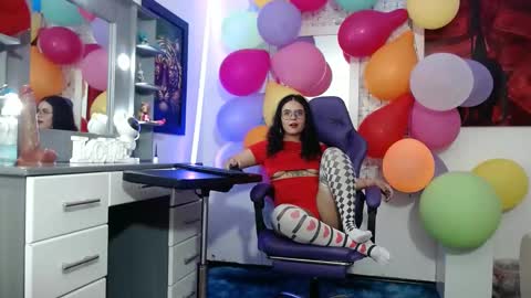 Snapshot of lola_fiery chatting on September 26, 2025, 8:13 pm lola_fiery online show from September 26, 2025, 8:13 pm