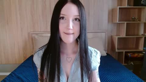 lola_litto online show from June 2, 2026, 6:48 am
