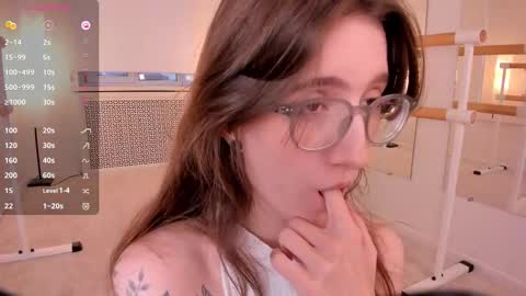 Snapshot of lola_missy chatting on October 11, 2025, 5:17 am Lola online show from October 11, 2025, 5:17 am