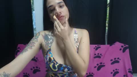 Lola online show from April 20, 2026, 11:57 am
