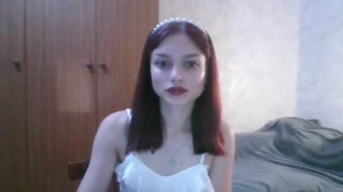 lola_sweetglow online show from July 13, 2026, 8:00 pm