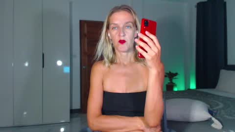 Lola online show from February 7, 2026, 12:53 pm