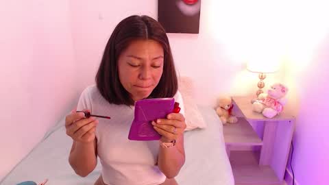 lolaandcamille online show from November 13, 2025, 6:51 pm