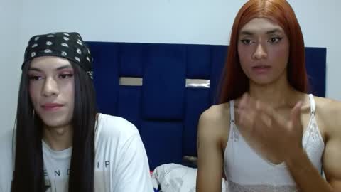 lolabloomx online show from May 15, 2026, 11:12 pm