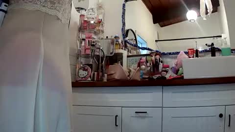 Lola Lixx online show from February 2, 2026, 7:56 pm