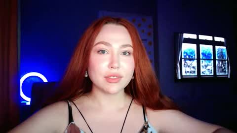 Snapshot of lolamint_ chatting on November 28, 2025, 1:36 pm Lola online show from November 28, 2025, 1:36 pm