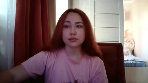 Snapshot of lolamint_ chatting on December 15, 2025, 10:41 am Lola online show from December 15, 2025, 10:41 am