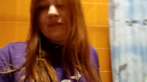 Snapshot of lolamylola chatting on October 12, 2025, 8:52 pm lolamylola online show from October 12, 2025, 8:52 pm