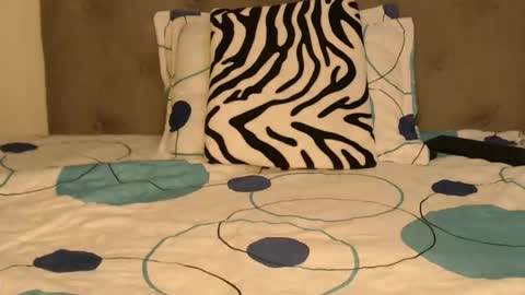 Snapshot of lolapaz3 chatting on February 20, 2026, 6:26 am Lola online show from February 20, 2026, 6:26 am