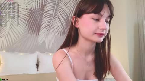 Lola online show from October 24, 2025, 1:35 am