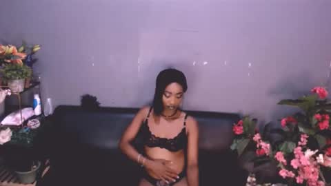 Snapshot of lolasavagexo chatting on May 5, 2026, 7:22 pm lolasavagexo online show from May 5, 2026, 7:22 pm