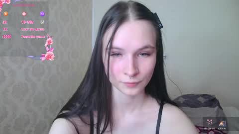 Lola online show from May 4, 2026, 5:09 pm