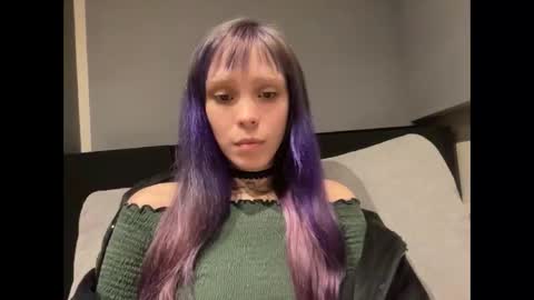 lole online show from May 18, 2026, 2:51 am